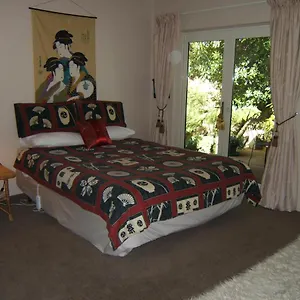 The House Bed & Breakfast